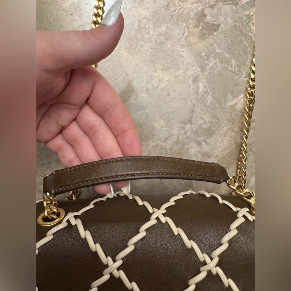 Tory Burch Brown and Cream Quilted Shoulder Bag - Picture 5 of 14